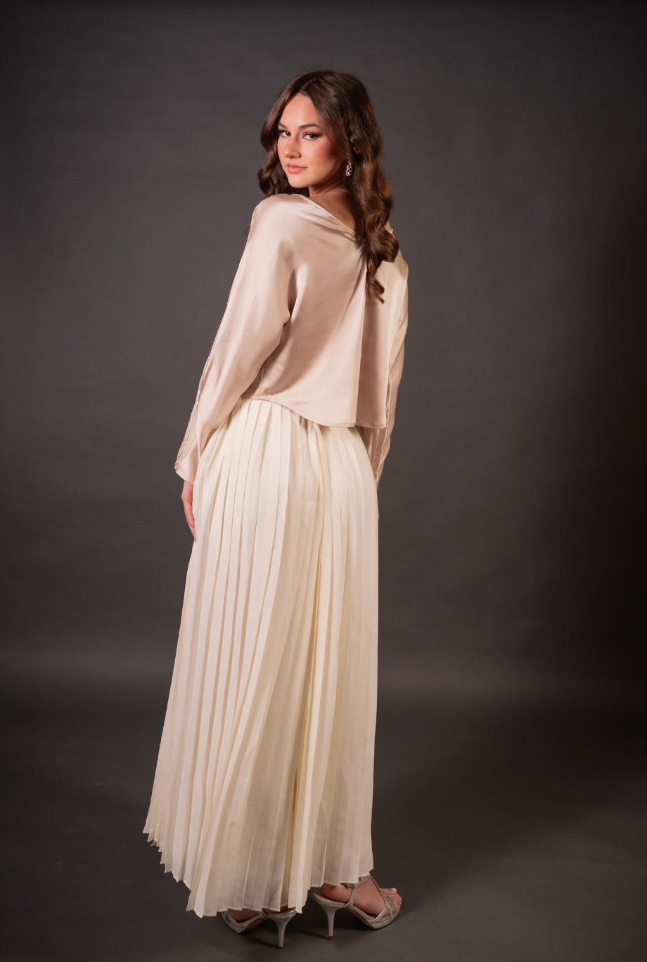 FARA - White Pleated Wide Leg Pants