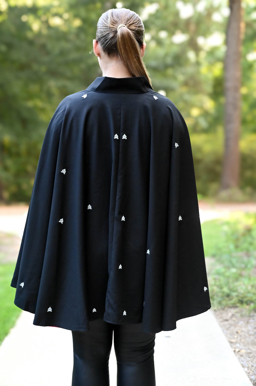 Black & White Cape